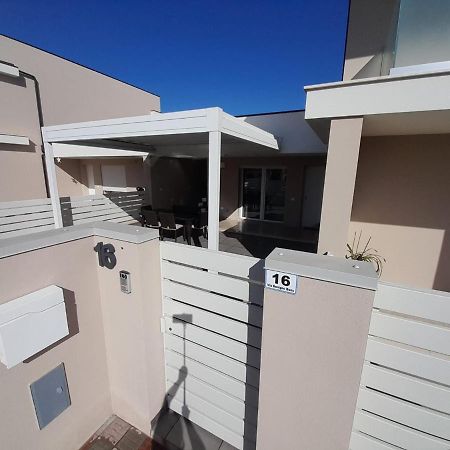 Suite Antonio Cagliari Exteriör bild