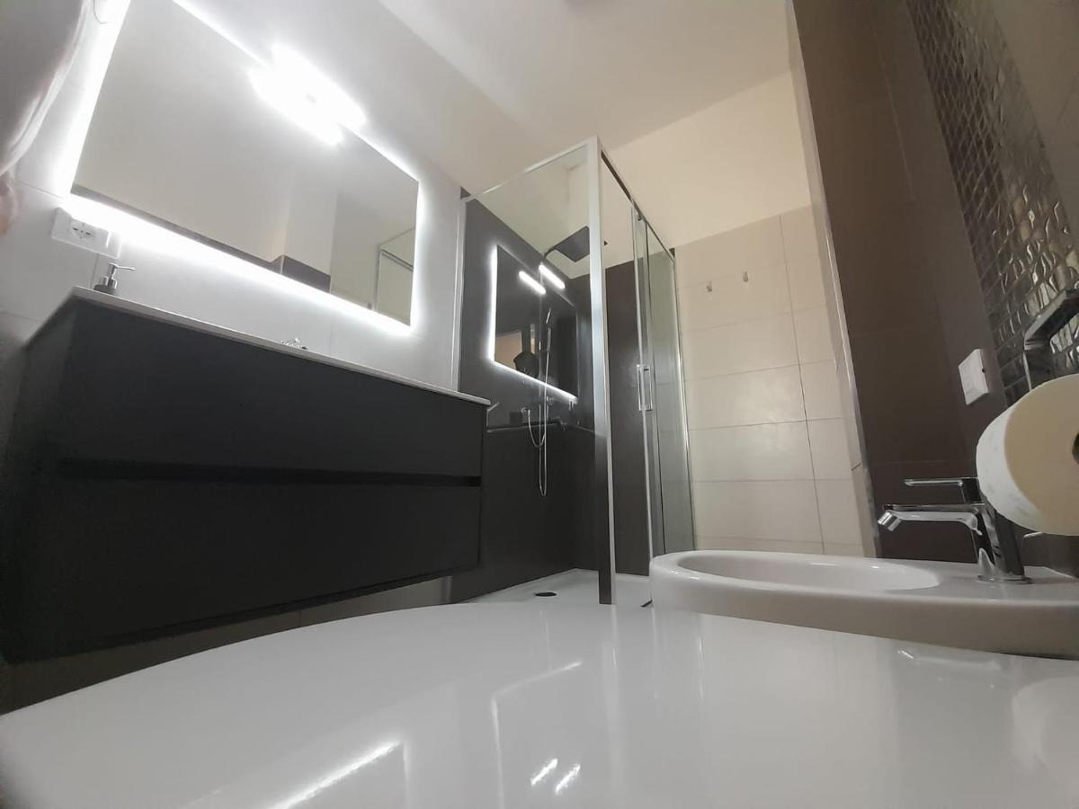 Suite Antonio Cagliari Exteriör bild